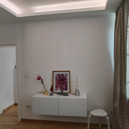 Matine Center Apartamento Belgrado